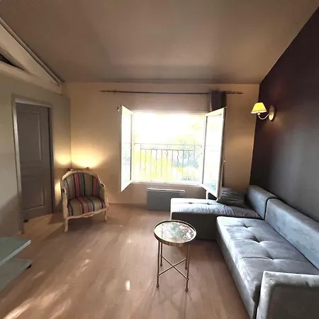 70 M2,3 Personnes,2 Chambres,2 Lits En 160, Pres De A Pied, Piscine De La Propriete, Parking Apartmán